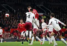 开元体最在线新网址-关于这也行？阿斯顿维拉国际比赛日伤情更新曼联内部会议纪要流出——今夜手感冰凉，纽卡斯尔训练开放日的信息